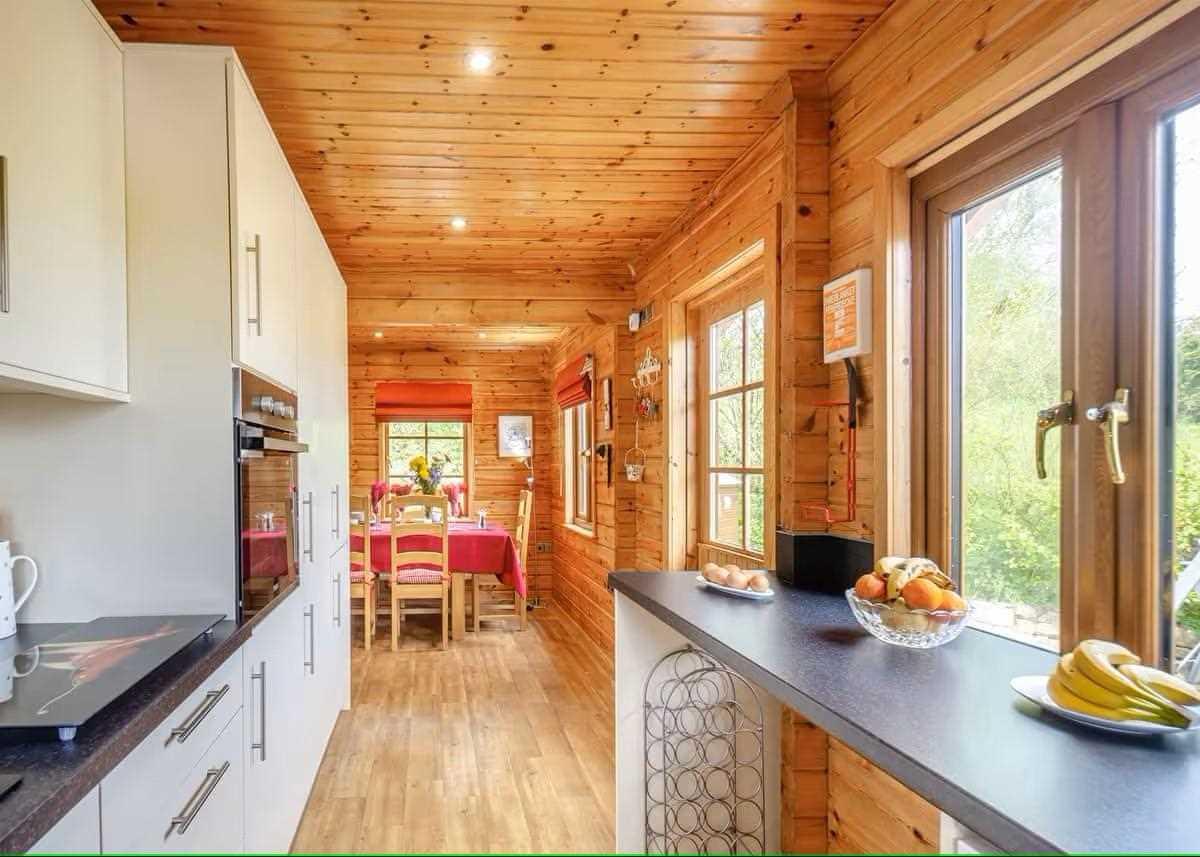 Anglesey Lakeside Lodges, Llandegfan